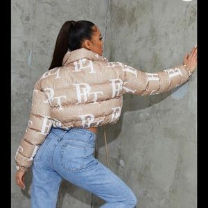 PRETTYLITTLETHING Stone Crop Puffer Jacket